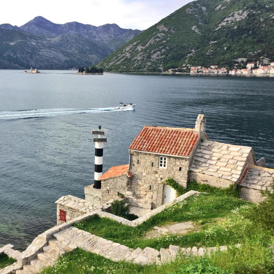 Apartment Miramare Kotor Dış mekan fotoğraf