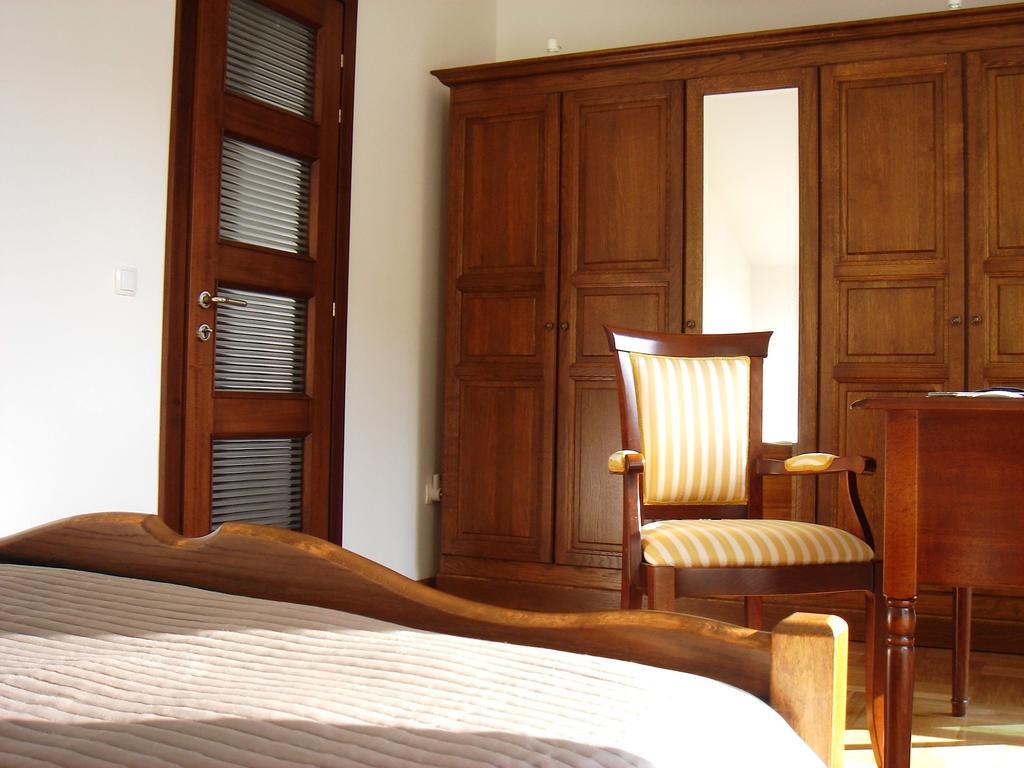 Apartment Miramare Kotor Oda fotoğraf